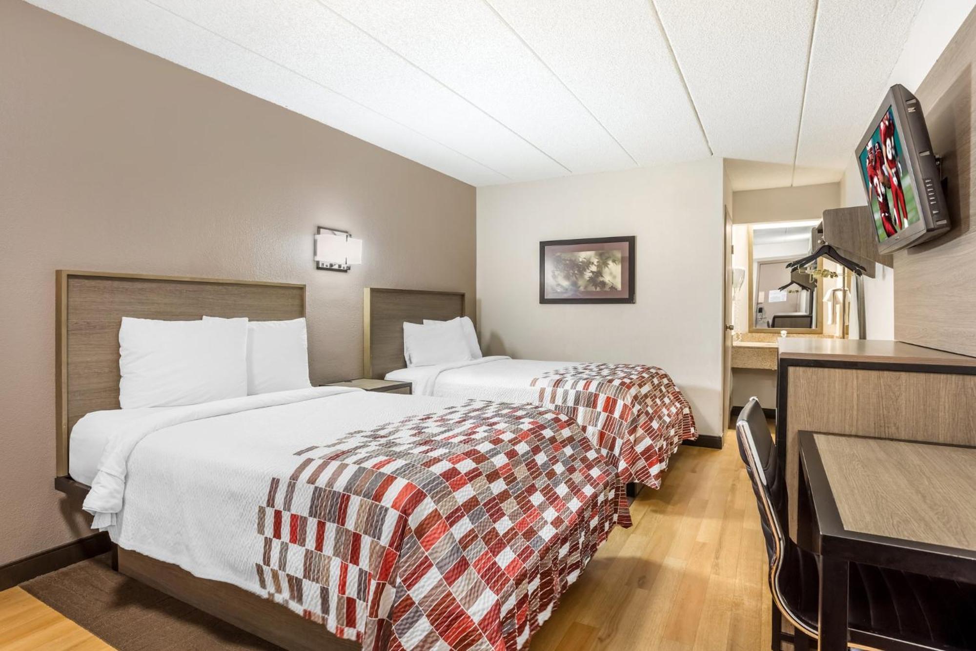 Red Roof Inn Tinton Falls-Jersey Shore Exterior photo
